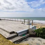 Le Bain Des Dames