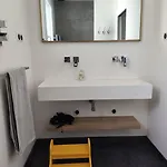 Le Bain Des Dames * バルヌヴィル・カルトゥレ