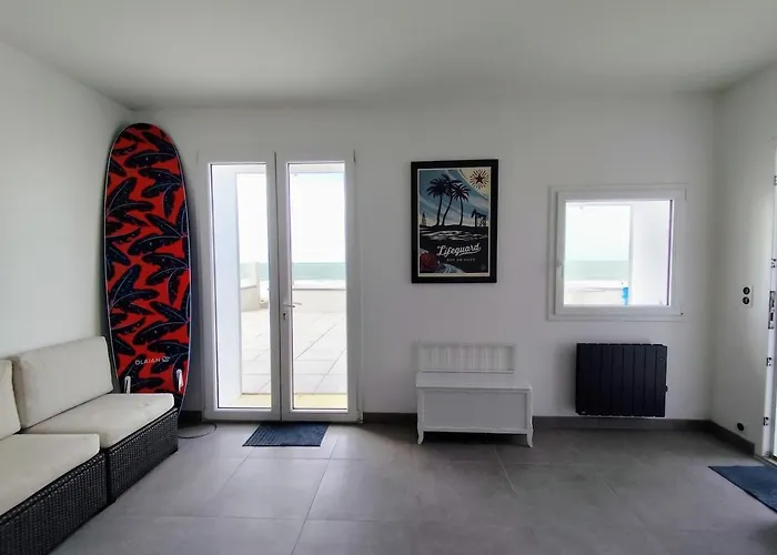 Le Bain Des Dames * بارنفيل-كارتريت